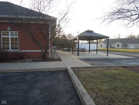 802-808 N Samuel Moore Parkway Mooresville IN 46158