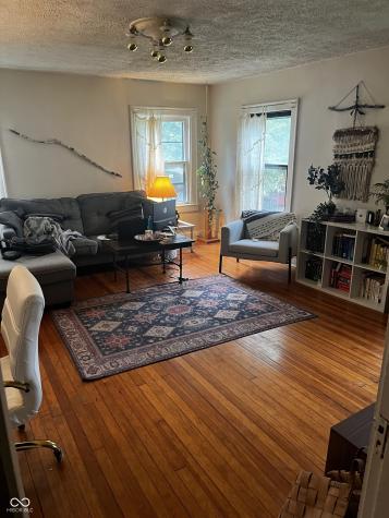 624 Woodruff Place Middle Drive Indianapolis IN 46201