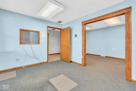 61 E 150 S Crawfordsville IN 47933