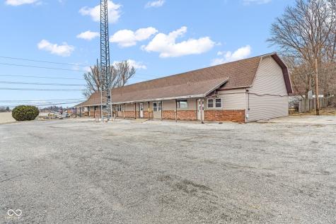 61 E 150 S Crawfordsville IN 47933