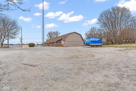 61 E 150 S Crawfordsville IN 47933