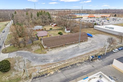 61 E 150 S Crawfordsville IN 47933