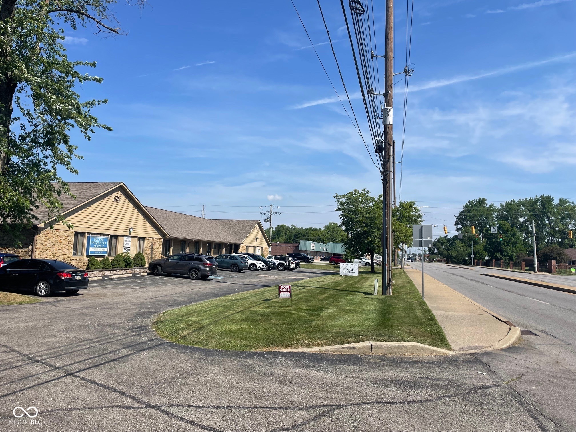 7512 Madison Avenue Indianapolis IN 46227