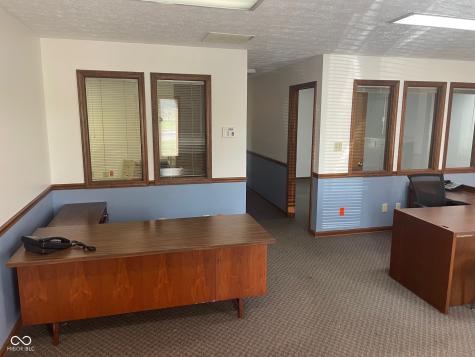 7512 Madison Avenue Indianapolis IN 46227