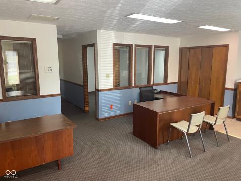 7512 Madison Avenue Indianapolis IN 46227