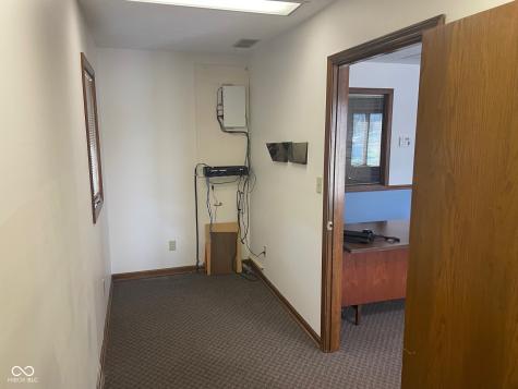 7512 Madison Avenue Indianapolis IN 46227