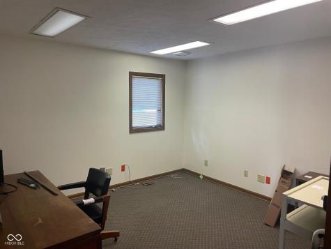 7512 Madison Avenue Indianapolis IN 46227