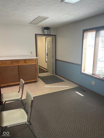 7512 Madison Avenue Indianapolis IN 46227