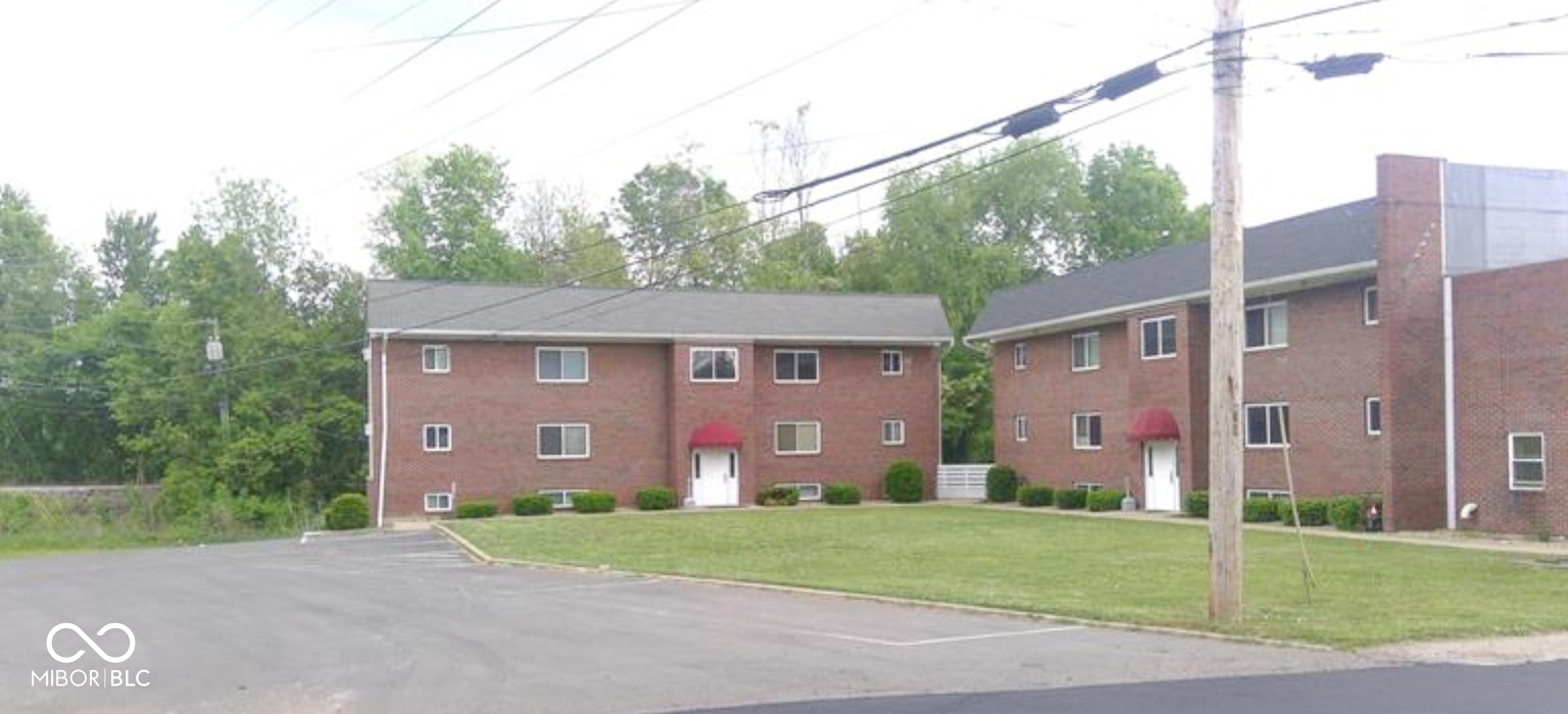 230 240 Hoosier Street North Vernon IN 47265