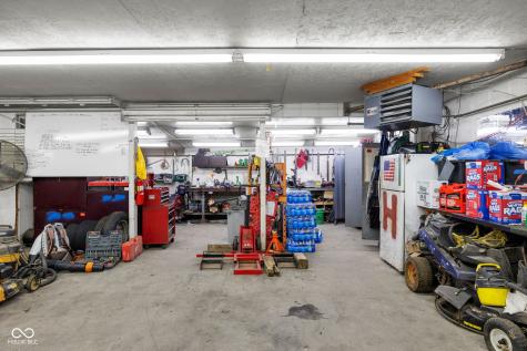 7601 Milhouse Road Indianapolis IN 46241