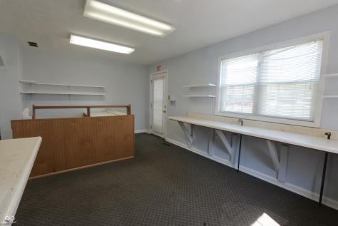 4902 S High School Road Indianapolis IN 46221