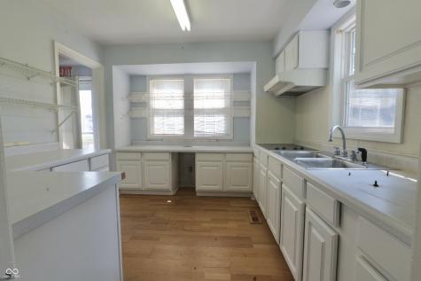 4902 S High School Road Indianapolis IN 46221