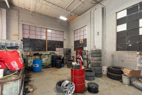 2660 Hawcreek Boulevard Columbus IN 47201