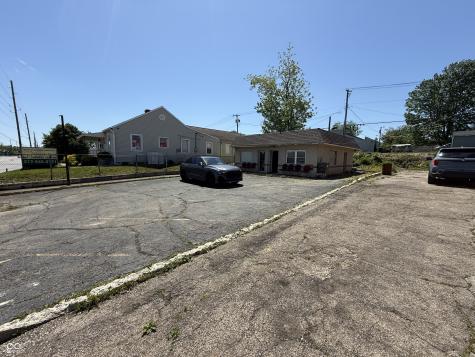 4498 N Keystone Avenue Indianapolis IN 46205