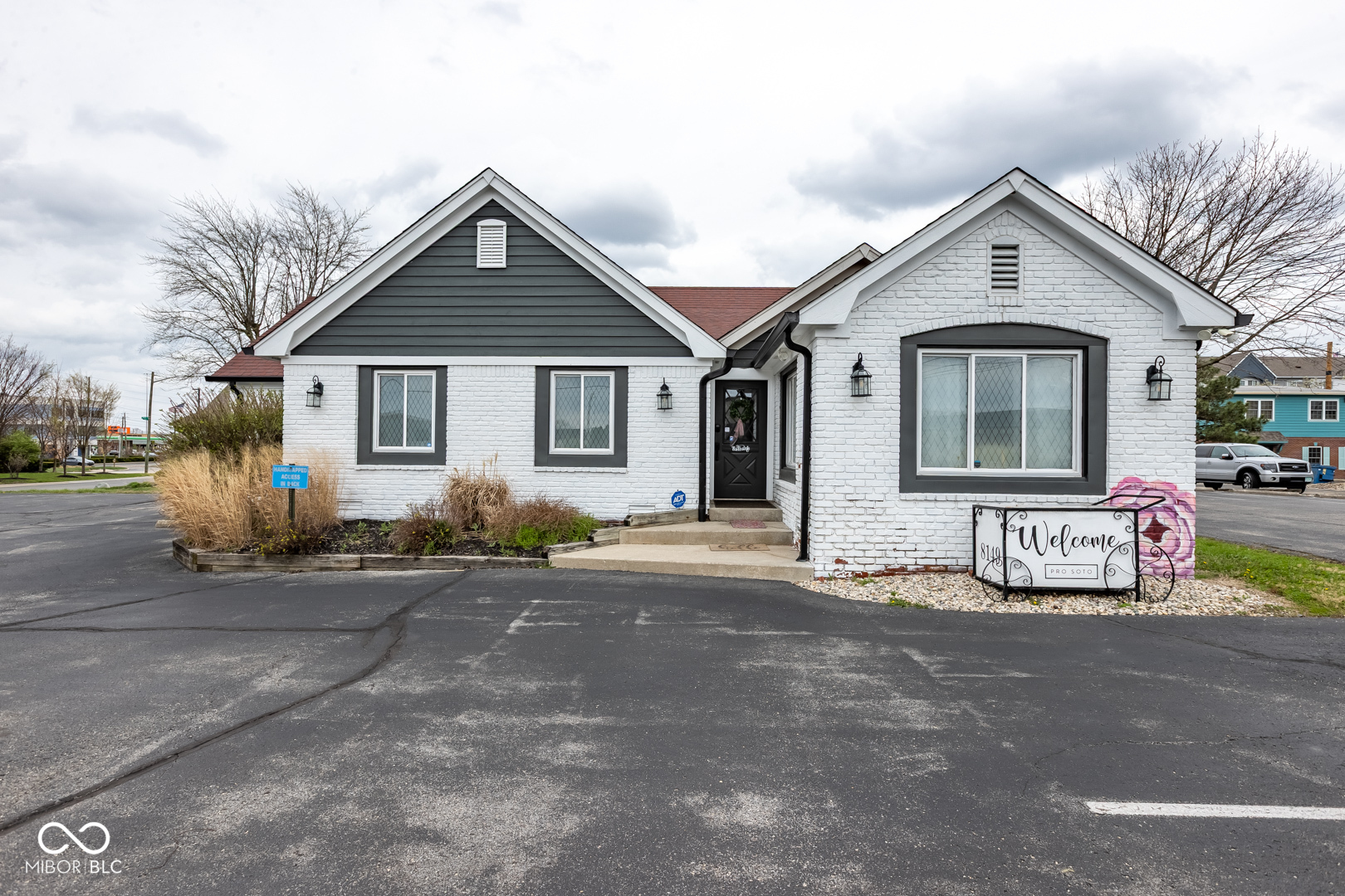 8149 Castleton Road Indianapolis IN 46250