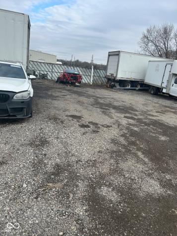 1635 W Edgewood Avenue Indianapolis IN 46217