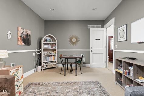 6408 Carrollton Avenue Indianapolis IN 46220