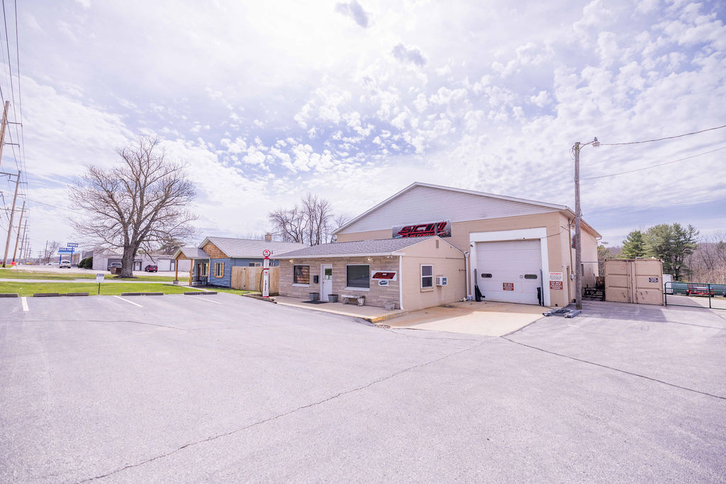 5685 W State Road 46 Bloomington IN 47404