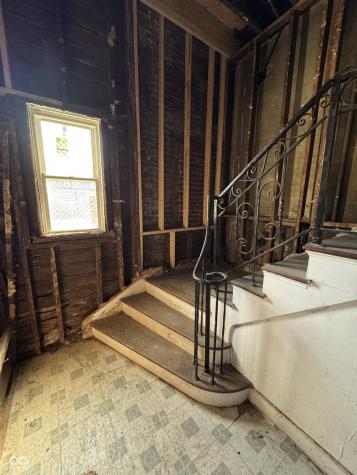 3363 Central Avenue Indianapolis IN 46205