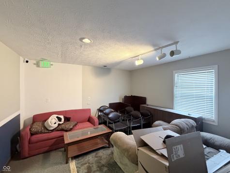 4803 W 71st Street Indianapolis IN 46268
