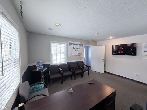 4803 W 71st Street Indianapolis IN 46268