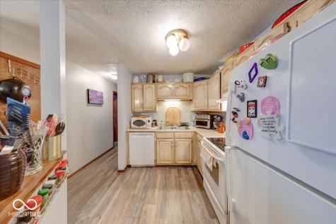1763 Wellesley Lane Indianapolis IN 46219
