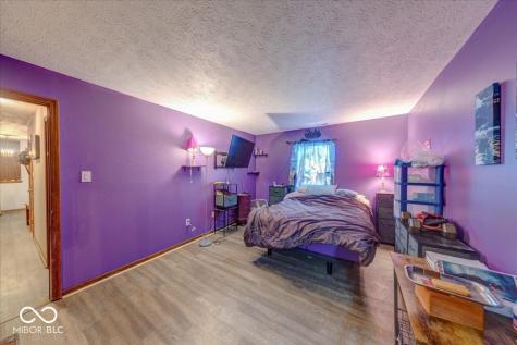 1763 Wellesley Lane Indianapolis IN 46219
