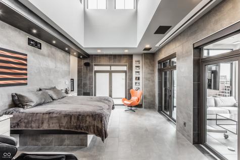 720 S Rangeline Road Carmel IN 46032