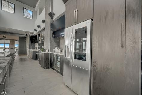 720 S Rangeline Road Carmel IN 46032