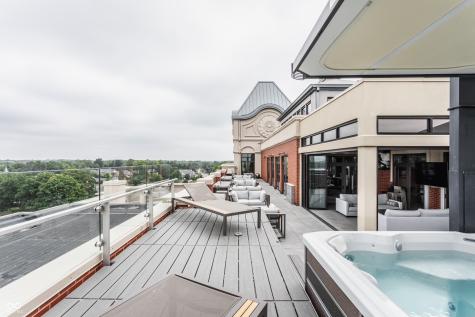 720 S Rangeline Road Carmel IN 46032