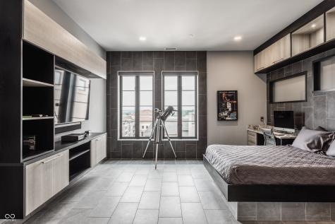 720 S Rangeline Road Carmel IN 46032