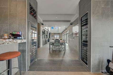 720 S Rangeline Road Carmel IN 46032