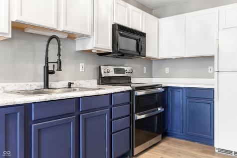 5838 Beacon Cove Way Indianapolis IN 46237
