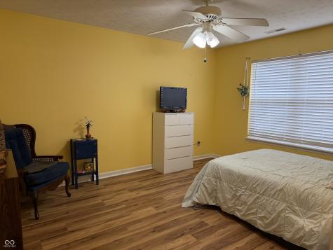 818 Jared Drive Greenwood IN 46143