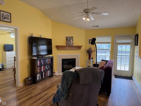 818 Jared Drive Greenwood IN 46143