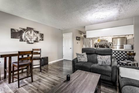 6058 Southbay Drive Indianapolis IN 46250