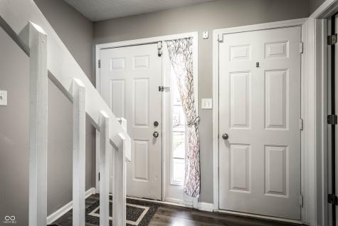 6058 Southbay Drive Indianapolis IN 46250