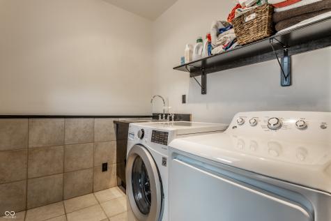 647 E 11th Street Indianapolis IN 46202