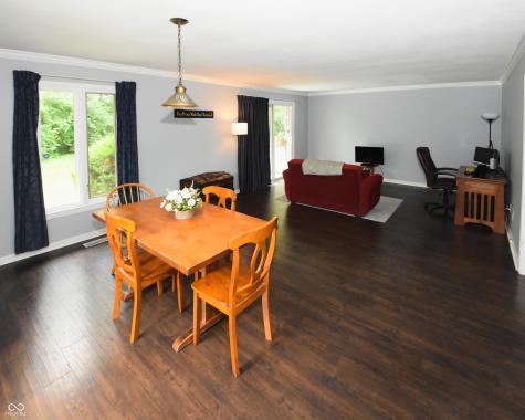 5533 Roxbury Terrace Indianapolis IN 46226