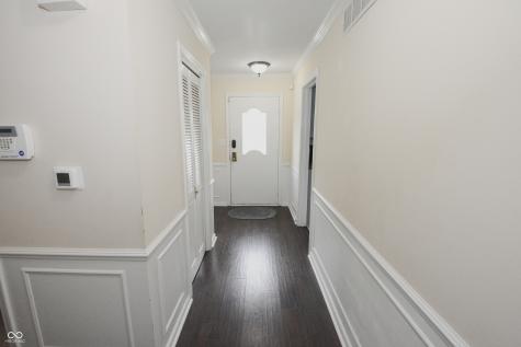 5533 Roxbury Terrace Indianapolis IN 46226