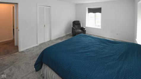 5533 Roxbury Terrace Indianapolis IN 46226