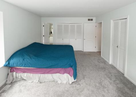 5533 Roxbury Terrace Indianapolis IN 46226