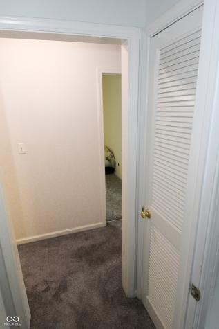 5533 Roxbury Terrace Indianapolis IN 46226