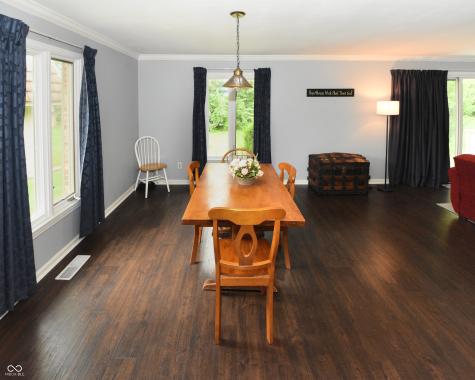 5533 Roxbury Terrace Indianapolis IN 46226