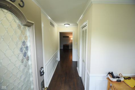 5533 Roxbury Terrace Indianapolis IN 46226