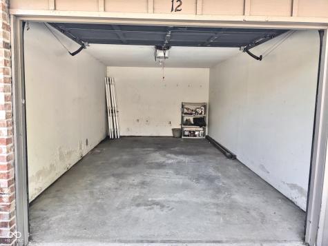 5533 Roxbury Terrace Indianapolis IN 46226