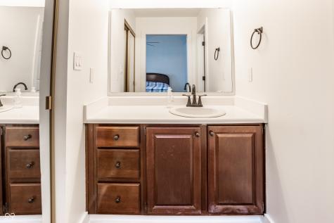 7204 Long Boat Drive Indianapolis IN 46250