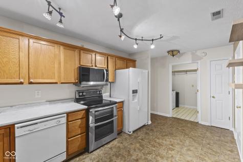 6612 Cobham Lane Indianapolis IN 46237