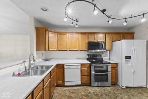 6612 Cobham Lane Indianapolis IN 46237