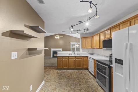 6612 Cobham Lane Indianapolis IN 46237